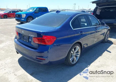 2017 BMW 330I z USA, uszkodzony, nr VIN WBA8B9G36HNU54606